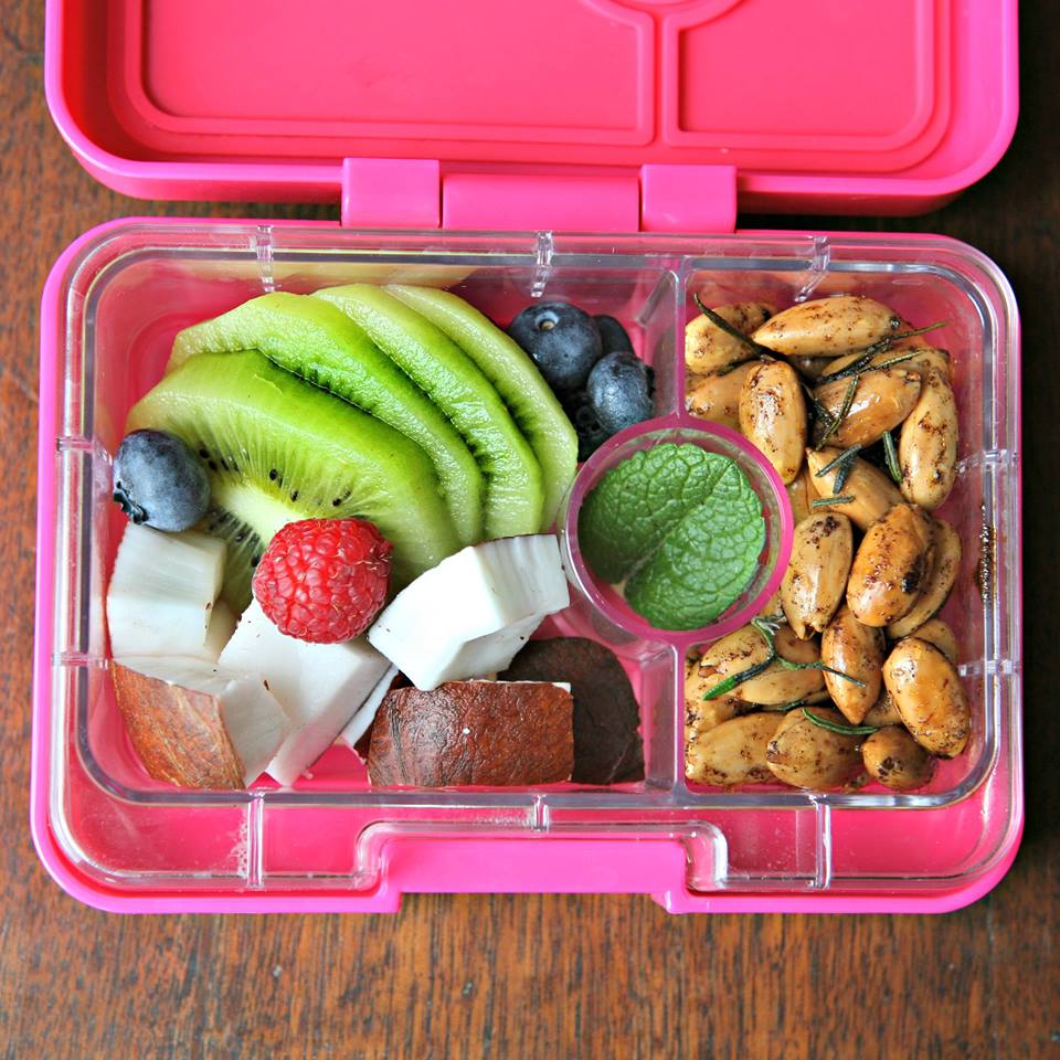 25+ Snack ideas for the small section of the yumbox lunch box - The  Organised Housewife