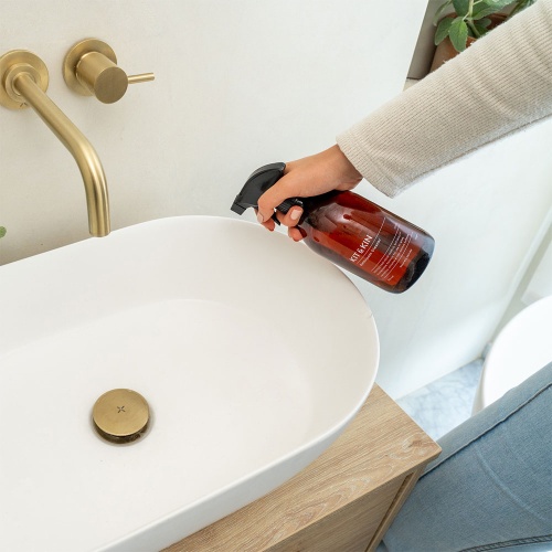 Kit & Kin Bathroom Cleaner Spray Citrus - Refill Pouch Available